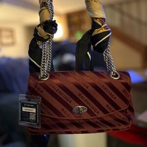✨ AUTHENTIC Balenciaga Round S Lock Shoulder Bag w/ Scarf & COA ✨